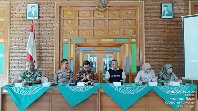 Rapat Panitia Peringatan HUT RI ke - 79 Tahun 2024 Kecamatan Bayan