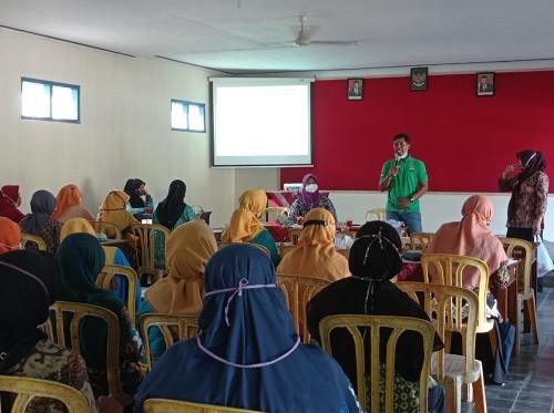 Pertemuan Rutin TP PKK Kel. Sucenjurutengah