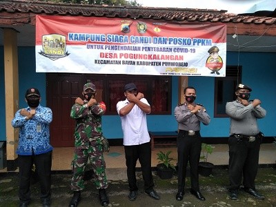 PENCANANGAN POSKO PPKM DI DESA POGUNGKALANGAN