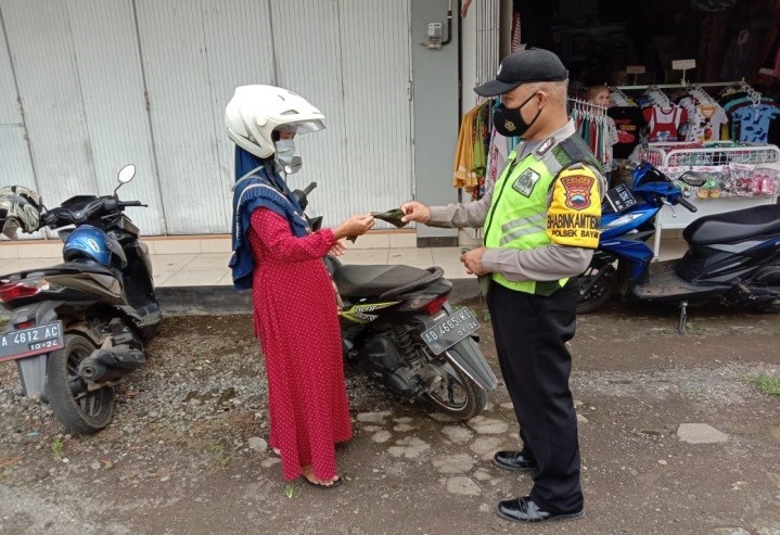 20__pembagian_masker.jpg