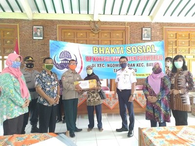 Bhakti Sosial DP KORPRI Kabupaten Purworejo di Kecamatan Bayan