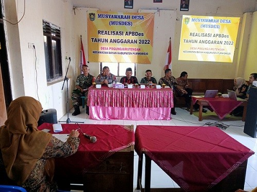 Musdes Realisasi APBDes 2022 di Desa Pogungjurutengah