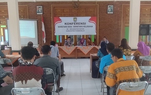 Konferensi Sekdes/Seklur se-Kecamatan Bayan