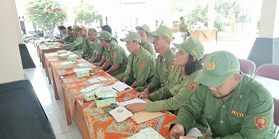 Pembinaan Kamtibmas bagi Linmas Desa/Kelurahan se-Kec. Bayan 