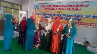 HADROH DESA SAMBENG JUARA 1 TINGKAT KAB. PURWOREJO