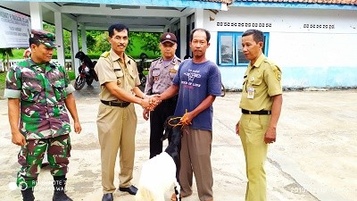 PENYERAHAN BANTUAN PROPENDAKIN DI DESA JRAKAH